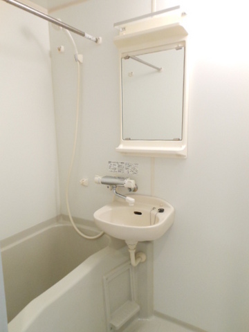 ガラ・ステーション木場 浴室換気乾燥機付バス(反転タイプ)