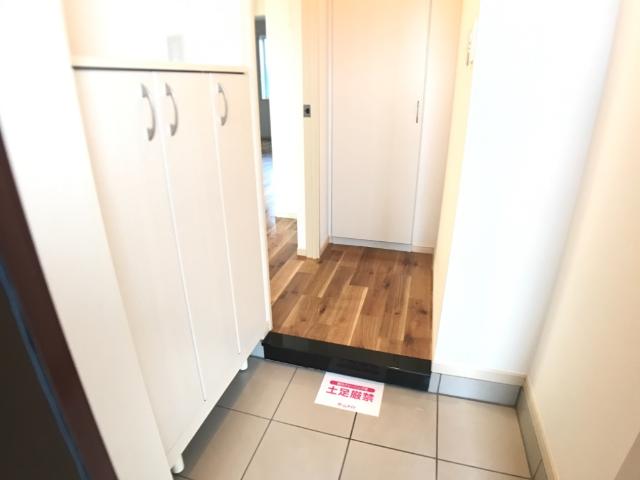 エクセレントヴュー米峰103号室 玄関
