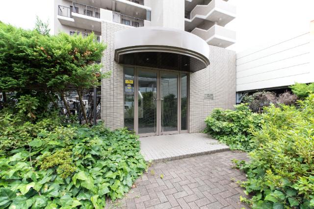 メゾンイソップ新松戸 エントランス