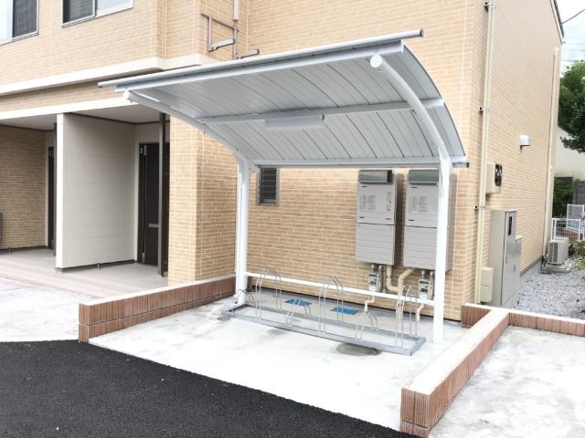 グランドゥール 外観写真（昼）