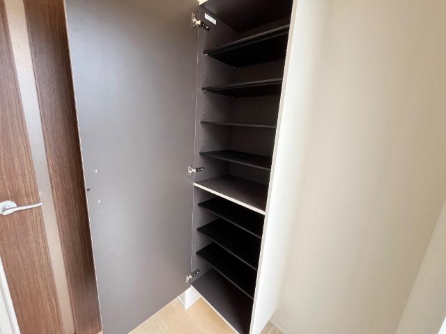 ディモーラ 洗濯機置場