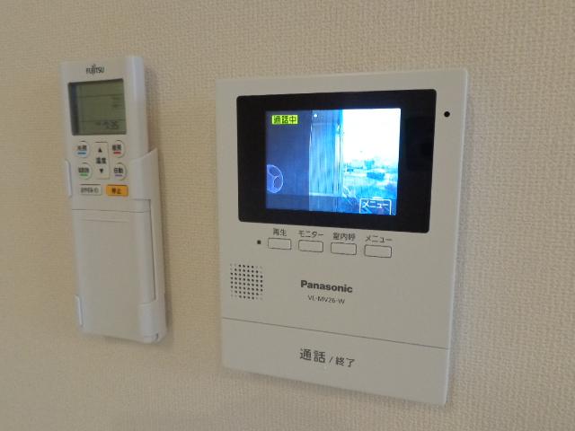 フィオーレⅡ202号室 カメラ付インターホン