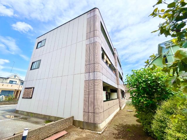 ルナ・エトワール府中 外観写真（昼）