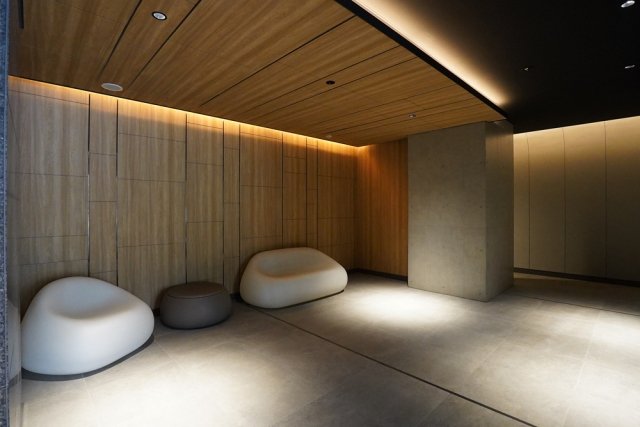 プラウド中目黒10階 エントランス