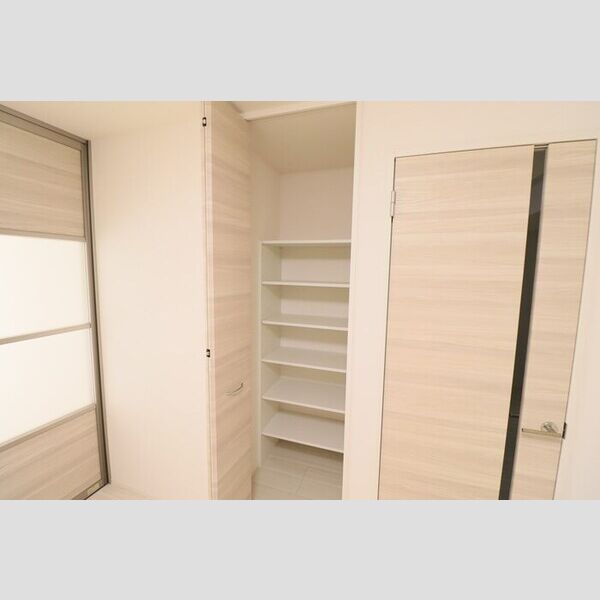 D Paina 今井南町 収納