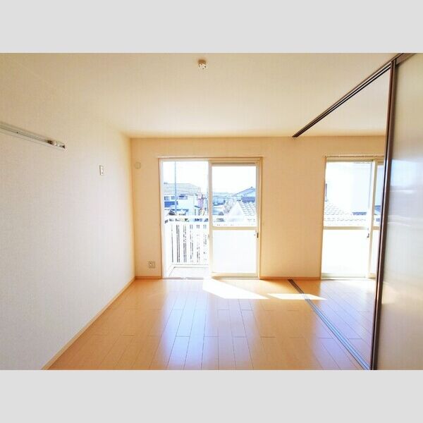 フェニックス　AA201号室 洋室6帖、DK9.75帖