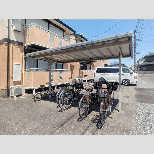 リッツハウス　A101号室 駐輪場