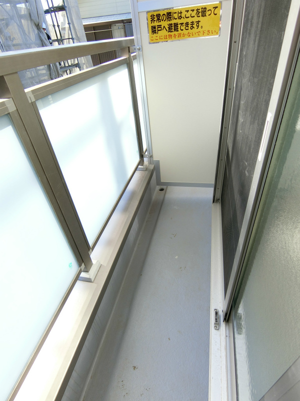 リブリ・ピアッツァ喜多見2階 バルコニー