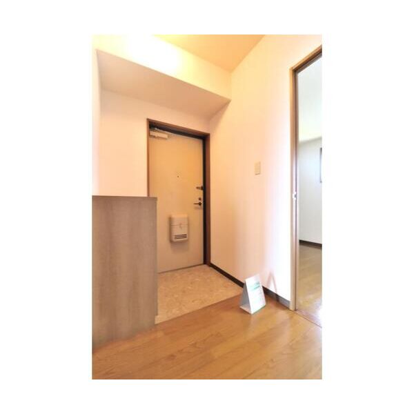 ベルヴェデーレII405号室 玄関