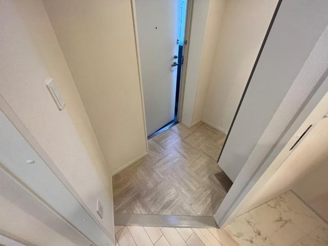 ＤＩＭＯＲＡ北千住　-ディモーラ北千住-201号室 玄関