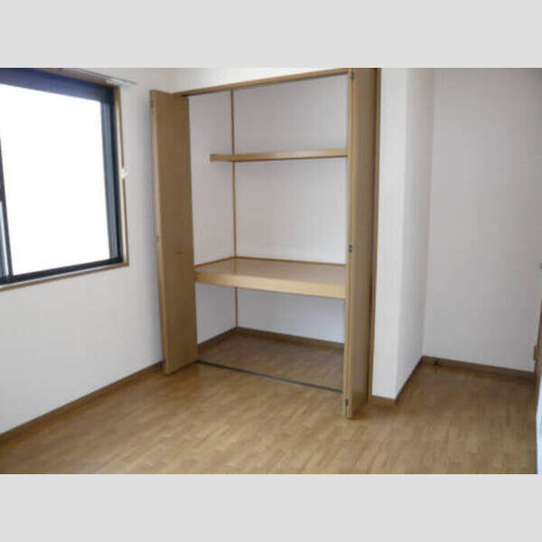 ヴァンクレスト クローゼット