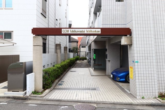 クリオ石川台壱番館4階 エントランス