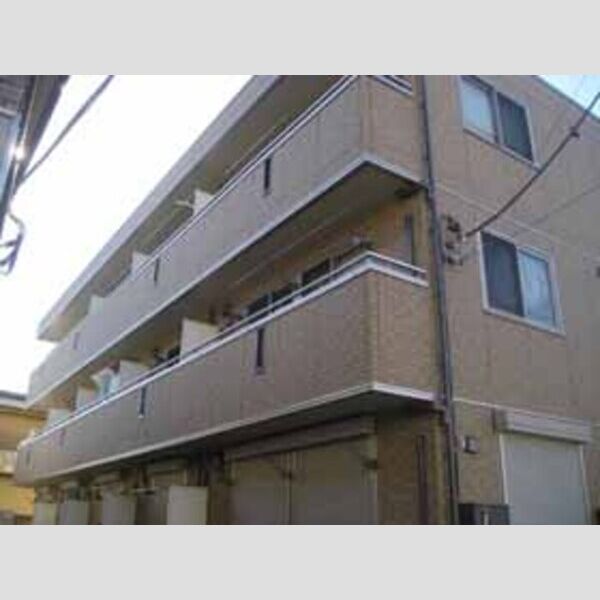 アーバン レクサスの外観画像