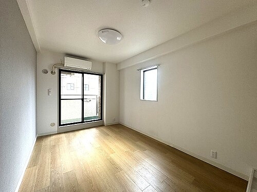 ビブレ西池 ２面採光の洋室　※前回募集時撮影2023年12月