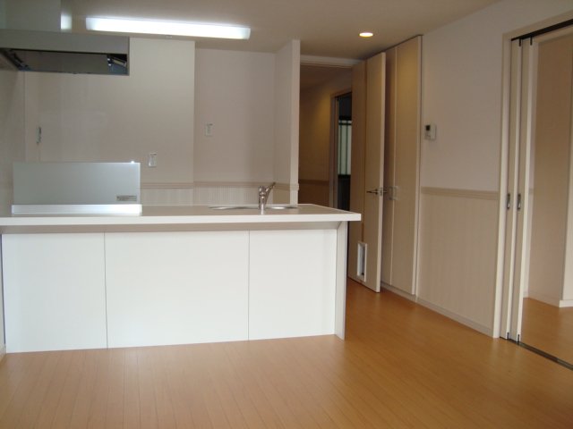 クレアトゥール　エスト　(Ｃｒｅａｔｅｕｒ　ｅｓｔ) リビング