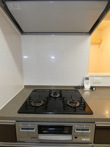 横浜市中区池袋戸建 キッチン・コンロ（内装前）