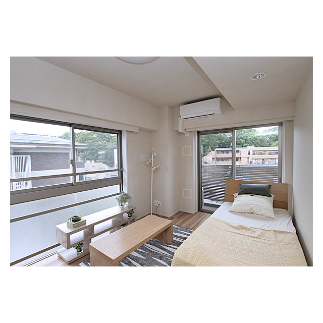 ルクレ志村坂上 モデル設置中