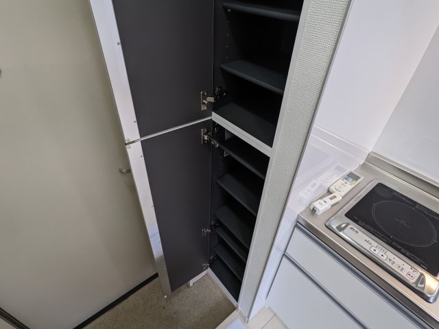 セルカ谷在家202号室 収納