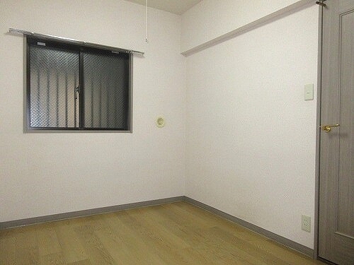 ライオンズマンション平塚宝町6階 納戸　内装後　前回募集時／2024年10月の写真