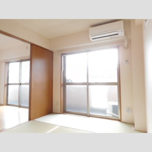 グランパシフィック101号室 和室