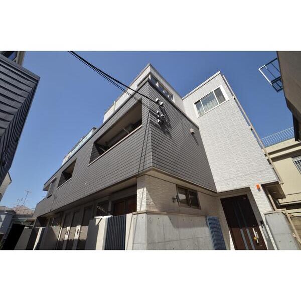 La　Vialetta203号室 外観