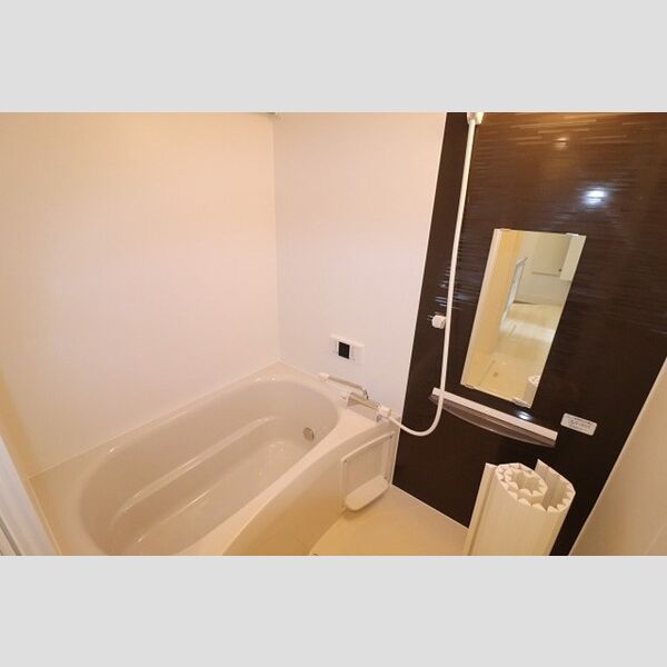 アンソレイエ101号室 浴室