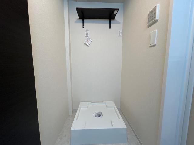 ルミエールグラン302号室 洗濯機置場（イメージ）