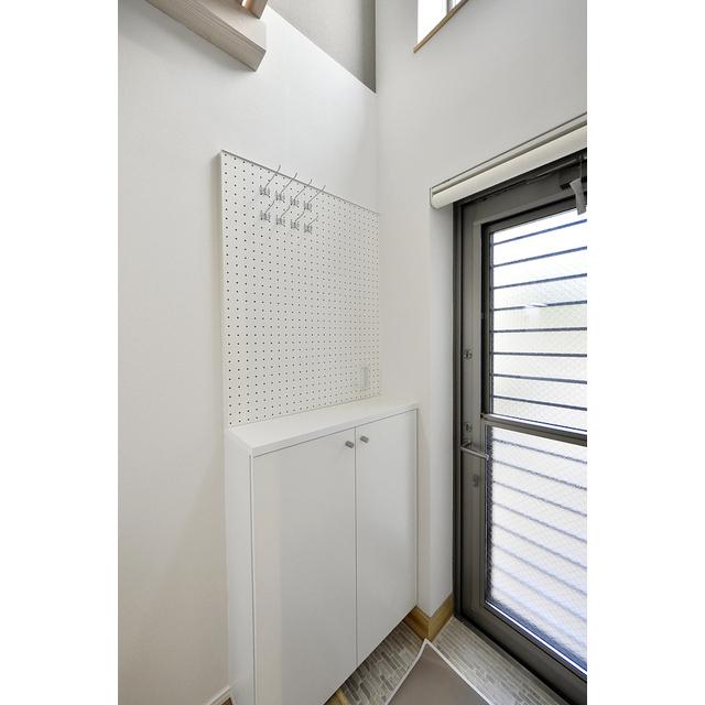 桜上水アパートメント1階 玄関