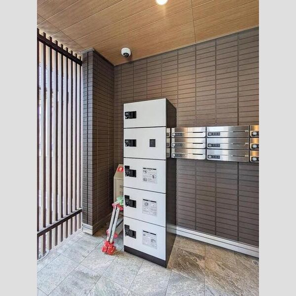 インペリアルヒルズ 宅配BOX