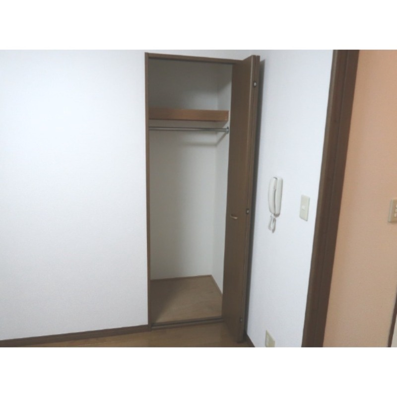 ブレーメンＴＡＭＡ上原 収納