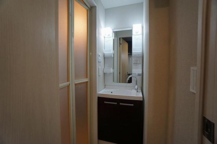 アルティザ葛西2階 洗面所