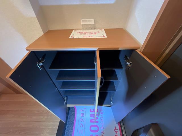メゾン　デ　ファミーユ　Ｋ 下駄箱（イメージ）