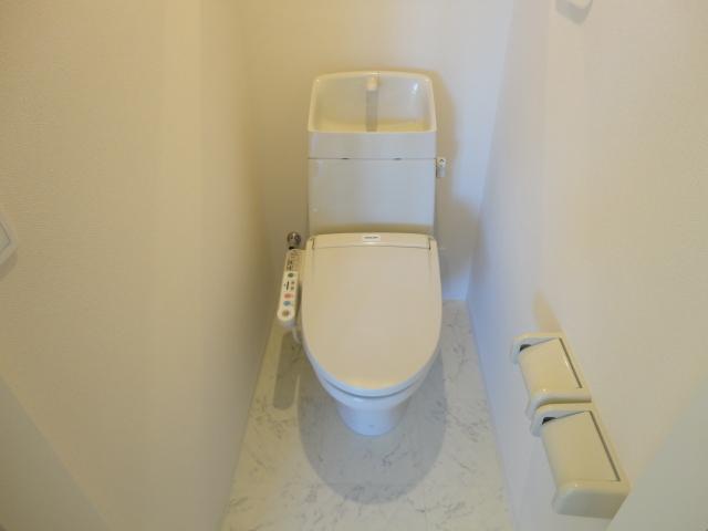 La glycine201号室 シャワー付トイレ