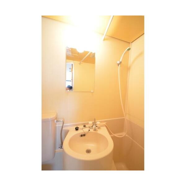 レガーロ行徳205号室 同建物別部屋の参考画像