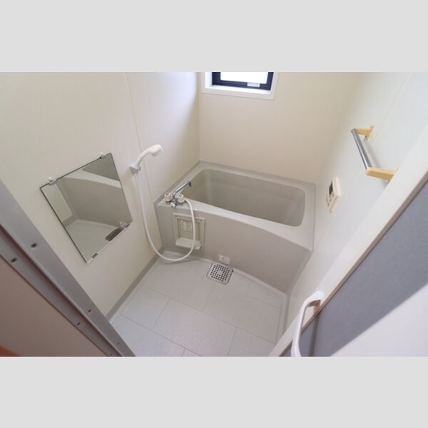 ヴェルドミール　弐番館 浴室