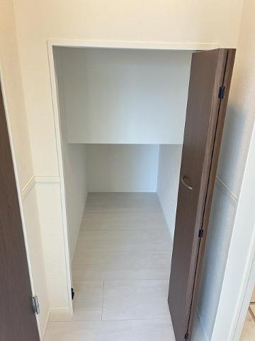 テンポ・フェリーチェ栄102号室 収納