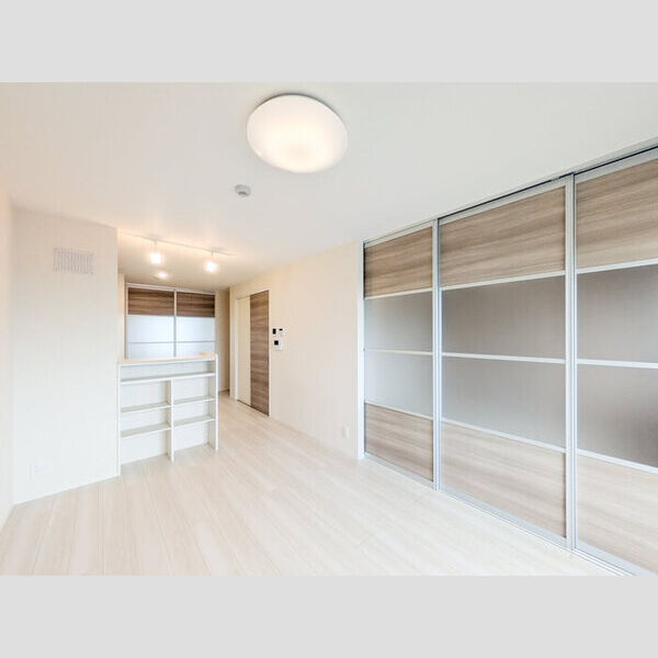 plume303号室 リビング