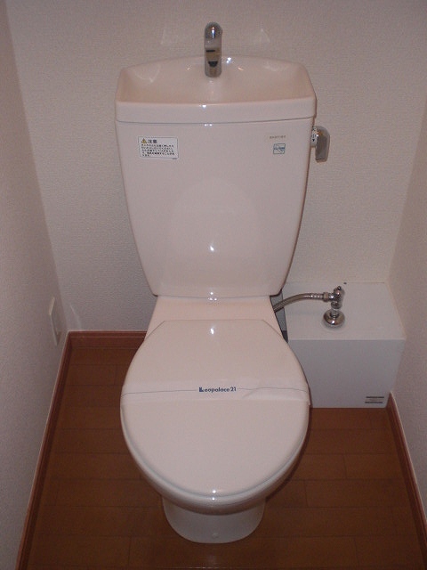 レオパレスＦ＆Ｔ　Ⅰ207号室 モニター付インターホン