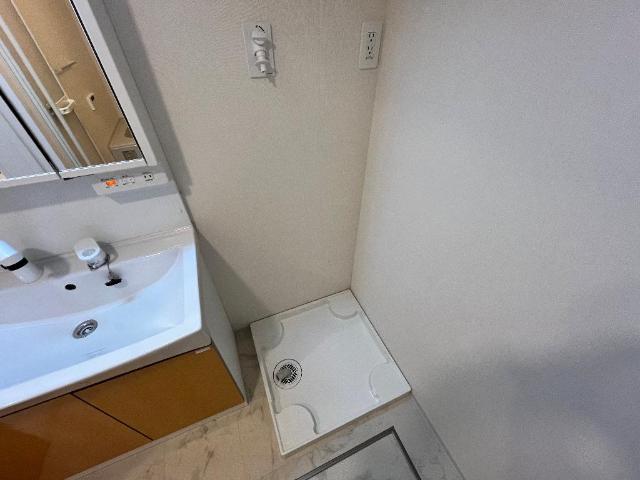 カスターニャ101号室 室内洗濯機置場