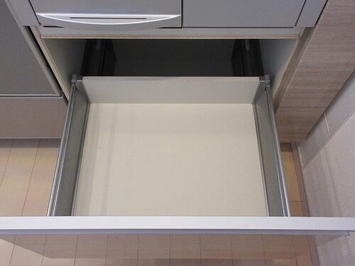 ライオンズ千葉寺ステーションフロントレジデンス1階 キッチン収納　※2025年3月撮影