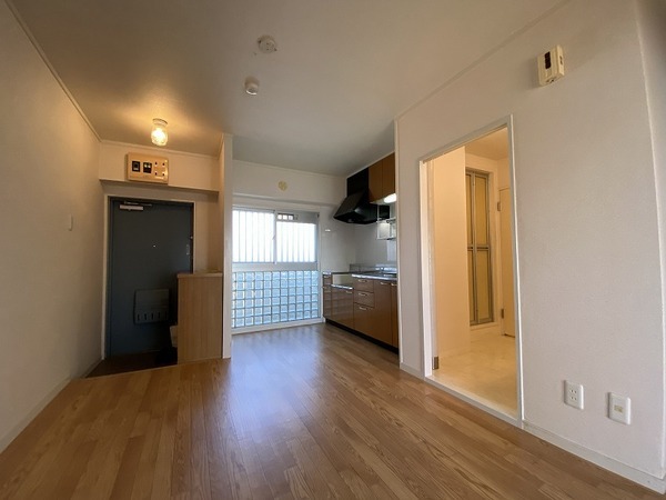 ぺアシティハウス竹の塚3階 同建物別部屋の参考画像