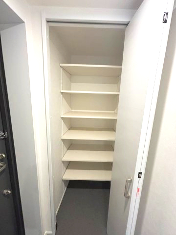 ホワイトセラス 収納