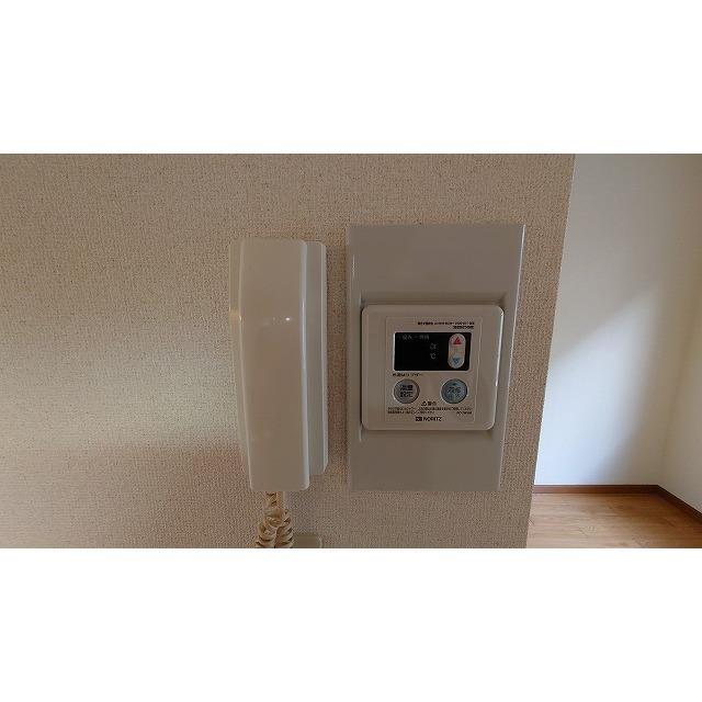 ユーハイツ0107号室 インターホン