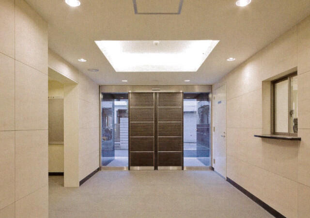 スパシエベルタ横浜5階 エントランス