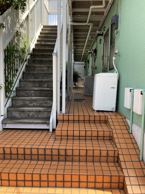 浜田山エイト0201号室 エントランス