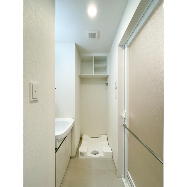 オーパスホームズ南行徳0312号室 内観