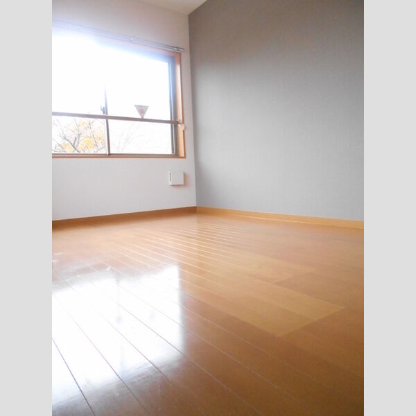 サンウィングW402号室 片方の洋室はアクセントクロスでお洒落に!