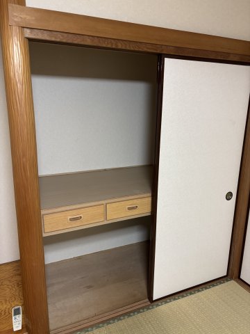 サクラーレ中野 収納