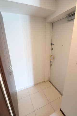 GENOVIA本所吾妻橋Ⅲ1102号室 玄関