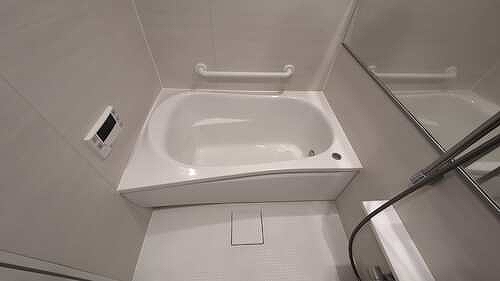 ライオンズシティ西新宿 浴室　※2024年1月撮影